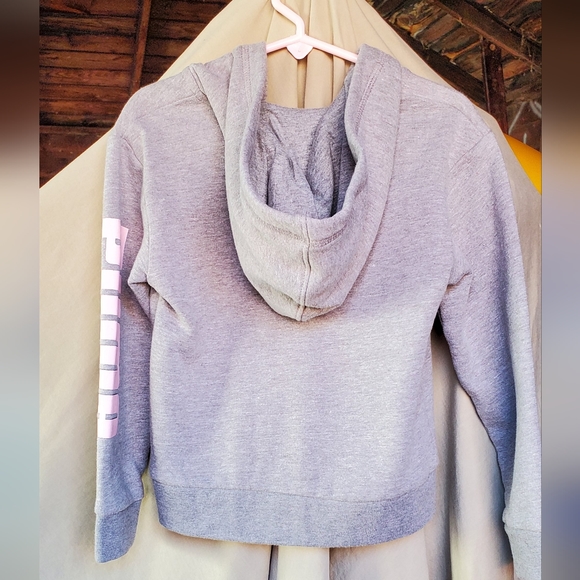 Girls sweater - Picture 2 of 3